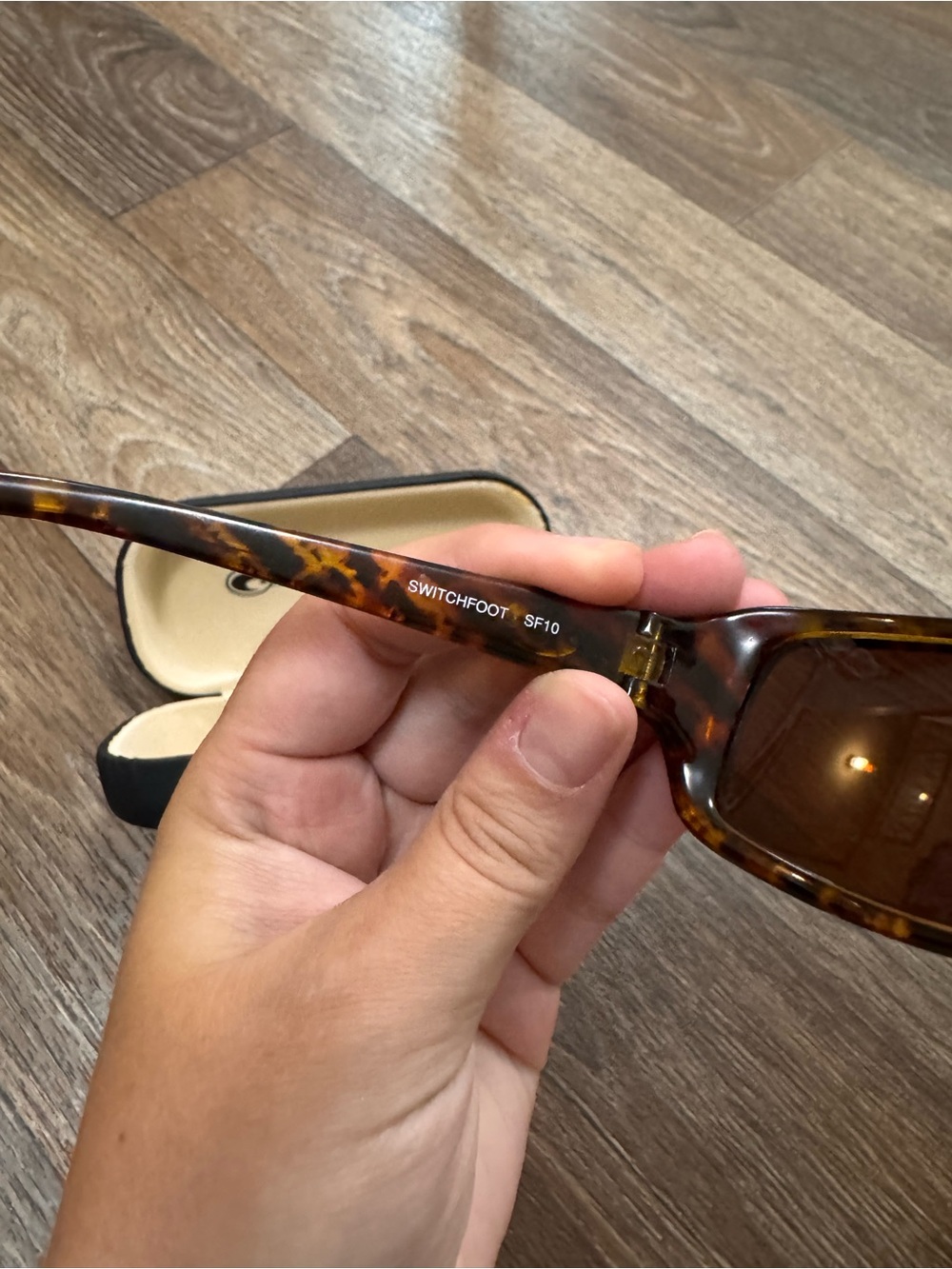 Costa Women's Tortoiseshell Brown Lens Sunglasses - Picture 4 of 7